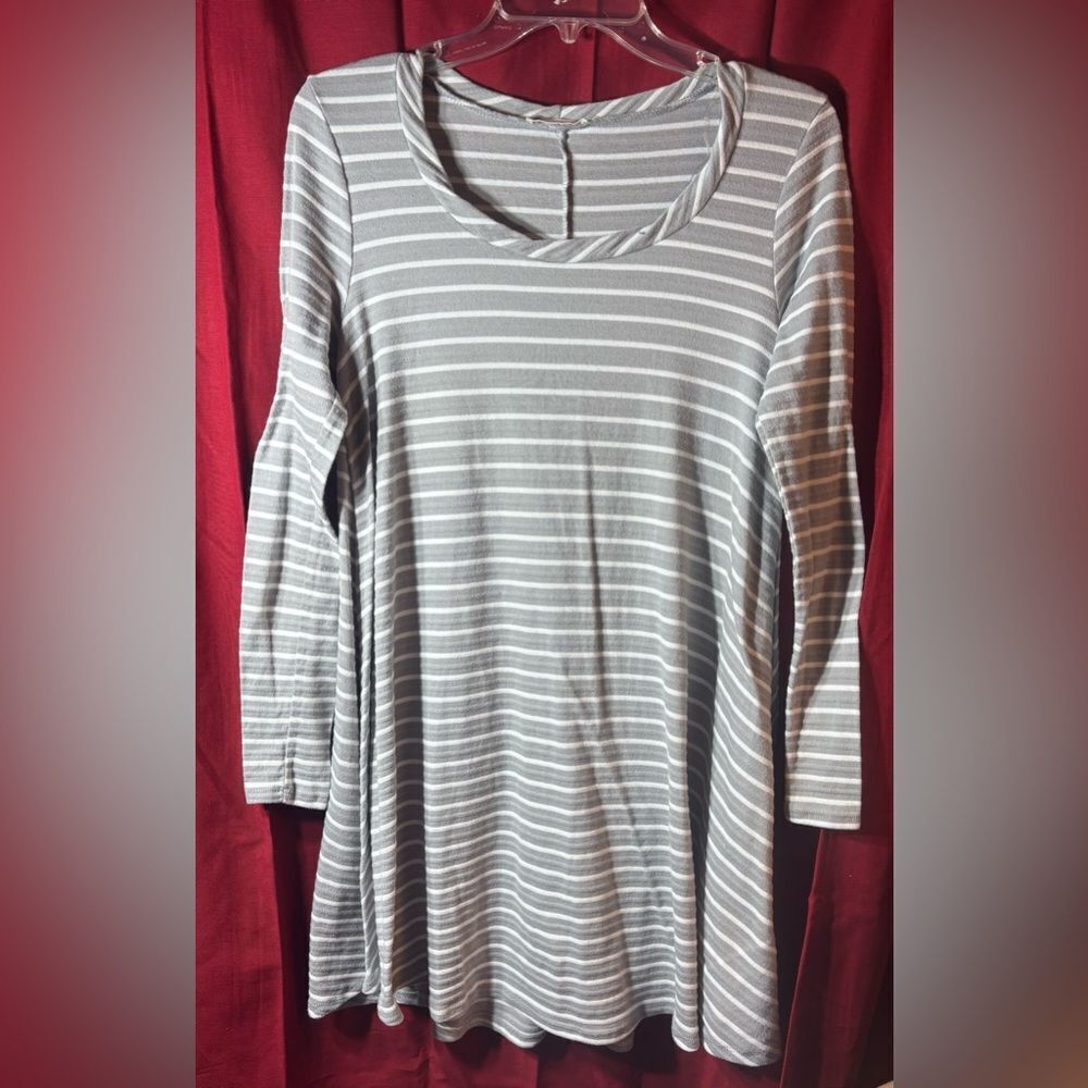 Easel Gray & White Stripe Tunic Dress Long Sleeve Size Large EPC
